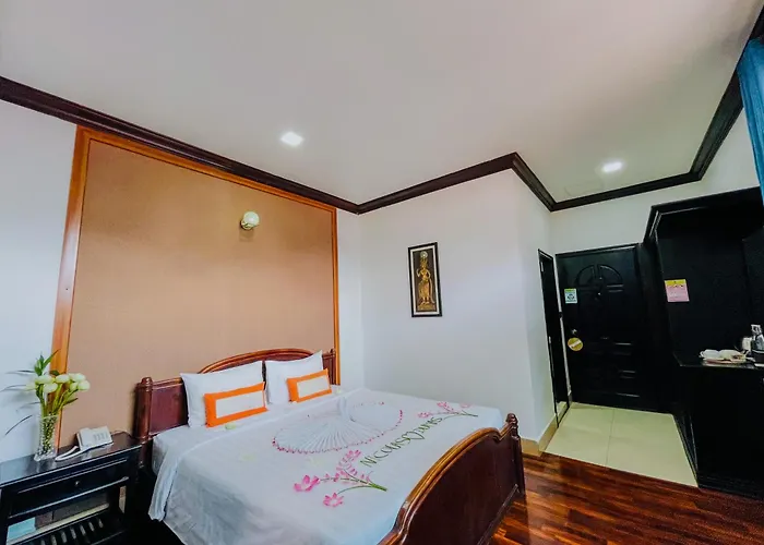 Urban Boutique Hotel 3*